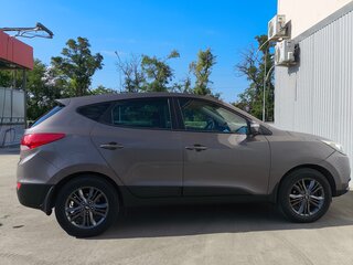 2015 Hyundai ix35 I Рестайлинг, коричневый, 1480000 рублей, вид 4