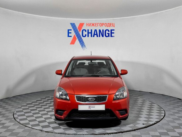 2011 Kia Rio II Рестайлинг, красный, 669000 рублей - вид 2