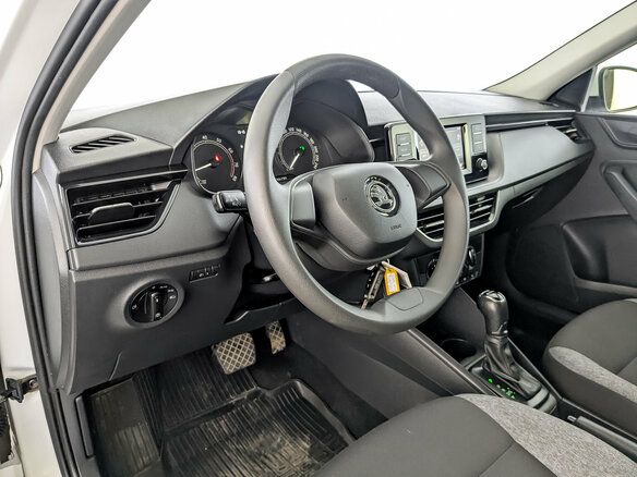 2021 Skoda Rapid II, белый - вид 15