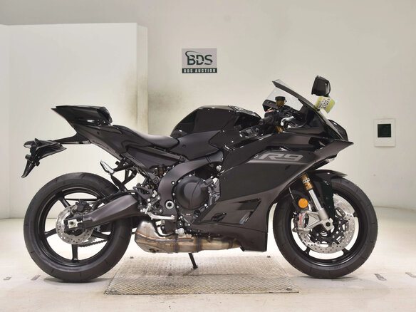 2026 Yamaha YZF-R9, чёрный, 1650000 рублей - вид 9