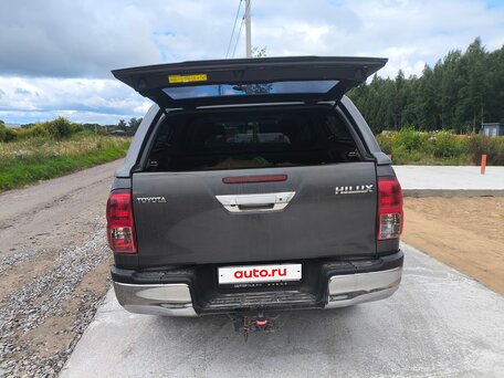 2016 Toyota Hilux VIII, серый, 3250000 рублей, вид 3