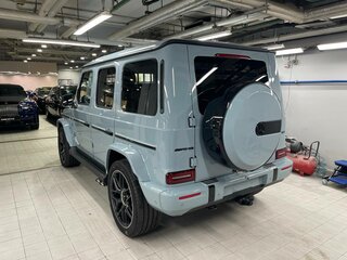 2026 Mercedes-Benz G-Класс AMG 63 AMG II (W465) Рестайлинг, голубой, 35800000 рублей, вид 4
