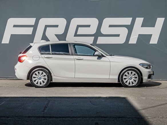 2015 BMW 1 серии 118i II (F20/F21) Рестайлинг, белый - вид 4