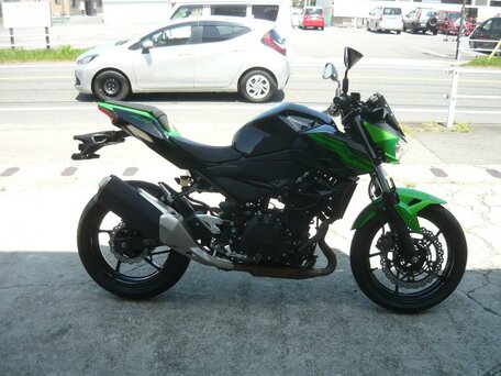 2019 Kawasaki Z 400, чёрный, 615000 рублей, вид 2