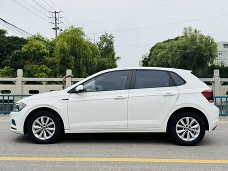 2022 Volkswagen Polo Plus (China Market), белый, 1031000 рублей, вид 4