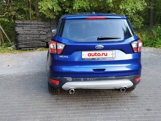 2017 Ford Kuga II Рестайлинг, синий, 1820000 рублей, вид 3