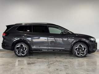2025 Volkswagen Talagon I Рестайлинг, серый, 5890000 рублей, вид 4