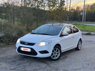 2008 Ford Focus II Рестайлинг, белый, 350000 рублей, вид 1