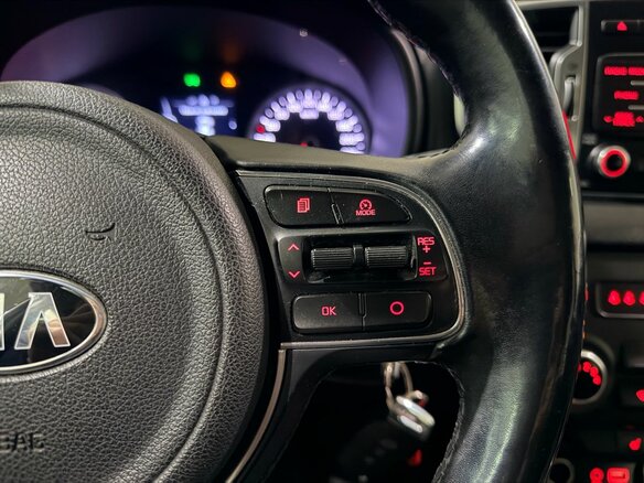 2016 Kia Sportage IV, серебристый, 1880000 рублей - вид 17