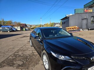 2021 Toyota Camry VIII (XV70) Рестайлинг, чёрный, 2300000 рублей, вид 1