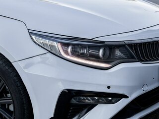 2019 Kia Optima IV Рестайлинг, белый, 1195000 рублей, вид 5