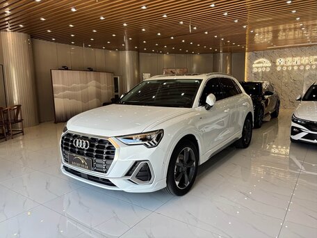 Audi Q3 II (F3)