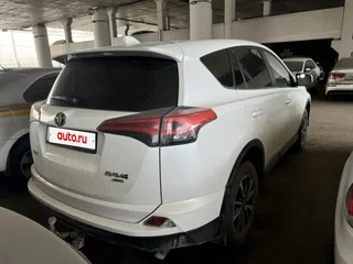 2018 Toyota RAV4 IV (XA40) Рестайлинг, белый, 2171400 рублей, вид 3