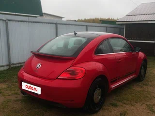 2014 Volkswagen Beetle II (A5), красный, 1300000 рублей, вид 3
