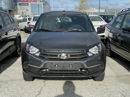 2026 Lada (ВАЗ) Granta I Рестайлинг, серый, 1118000 рублей, вид 2