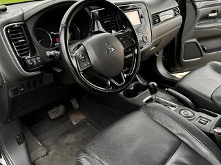 2016 Mitsubishi Outlander III Рестайлинг 2, чёрный, 1700000 рублей, вид 5