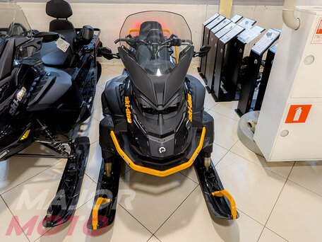 2026 BRP Ski-Doo Skandic LE 900 ACE, чёрный, 2933252 рублей, вид 2