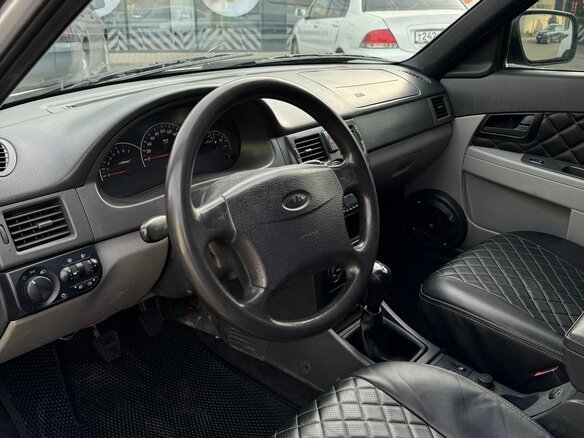 2010 Lada (ВАЗ) Priora I, серебристый, 375000 рублей - вид 4