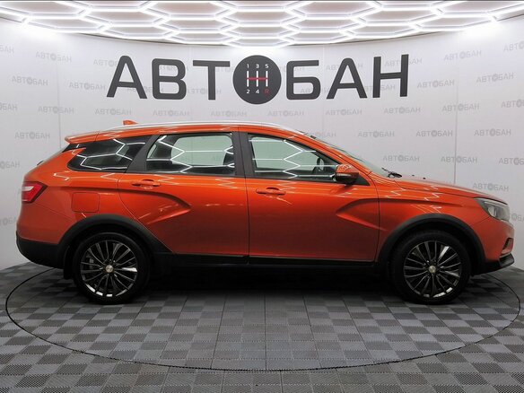 2019 Lada (ВАЗ) Vesta SW Cross I, оранжевый, 1049000 рублей - вид 5