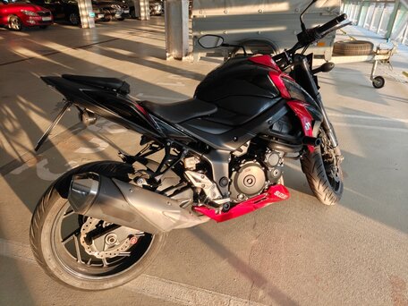 2019 Suzuki GSX-S 750, красный, 670000 рублей, вид 5