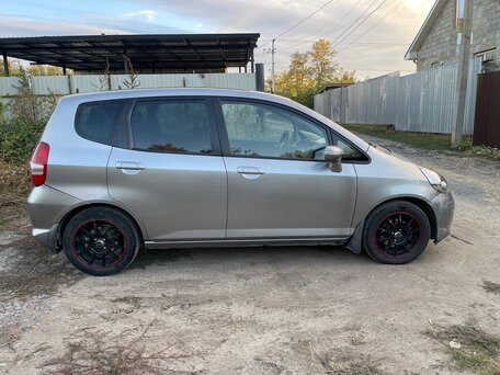 2005 Honda Jazz I Рестайлинг, серебристый, 530000 рублей, вид 5