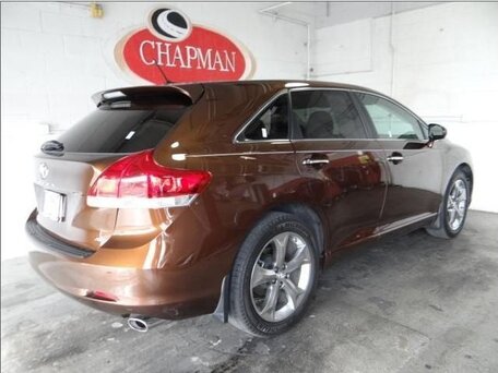 2010 Toyota Venza I, коричневый, 2000000 рублей, вид 3