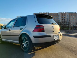 1998 Volkswagen Golf IV, серый, 390000 рублей, вид 4