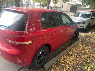 2012 Volkswagen Golf VI, красный, 1000000 рублей, вид 3