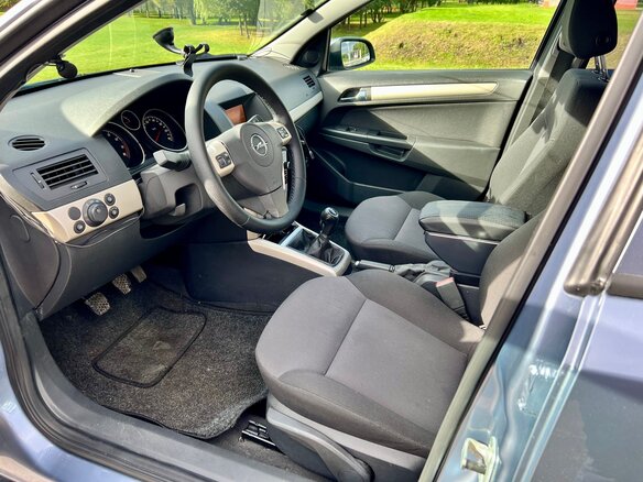 2008 Opel Astra H Рестайлинг, серый - вид 9