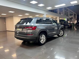 2018 Skoda Kodiaq I, серый, 2590000 рублей, вид 2