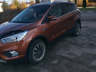 2017 Ford Kuga II Рестайлинг, коричневый, 1600000 рублей, вид 1