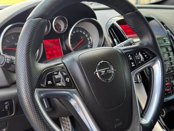 2013 Opel Astra OPC J, синий, 759000 рублей - вид 37