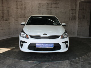 2019 Kia Rio IV, белый, 1275000 рублей, вид 2