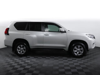 2021 Toyota Land Cruiser Prado 150 Series Рестайлинг 3, белый, 4032000 рублей, вид 4