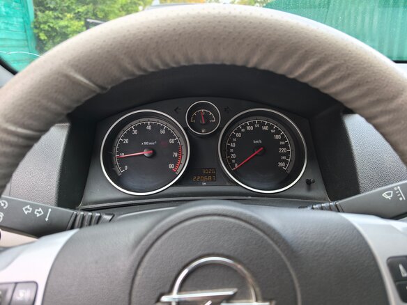 2011 Opel Astra H Рестайлинг, серебристый, 570000 рублей - вид 18