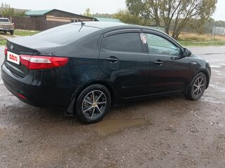 2013 Kia Rio III, чёрный, 1000000 рублей, вид 2