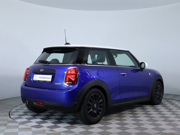 2019 Mini Hatch Cooper III (F55/F56) Рестайлинг, синий, 2037600 рублей - вид 4