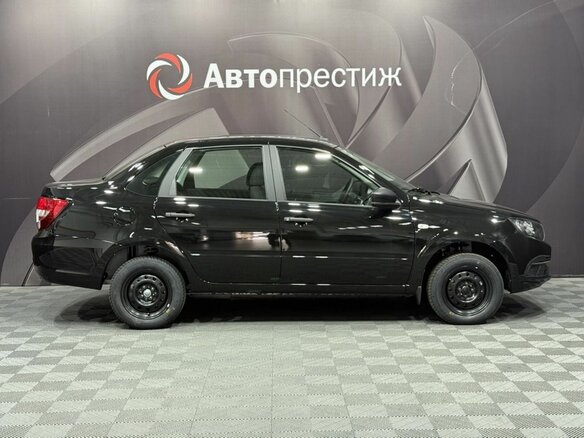 2026 Lada (ВАЗ) Granta I Рестайлинг, чёрный, 850000 рублей - вид 3