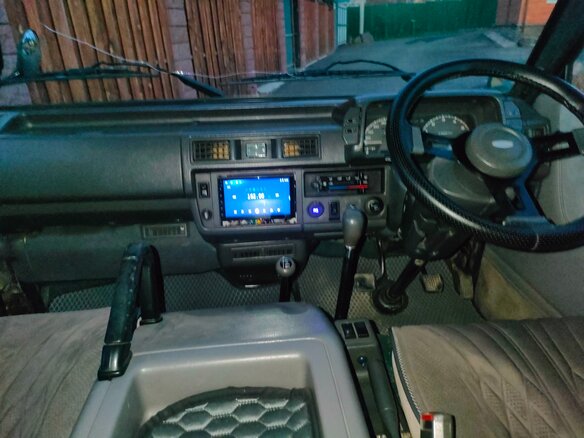 1991 Ford Spectron, серый, 520000 рублей - вид 5