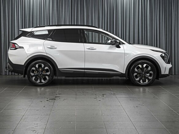 2025 Kia Sportage V, белый, 3839000 рублей - вид 4