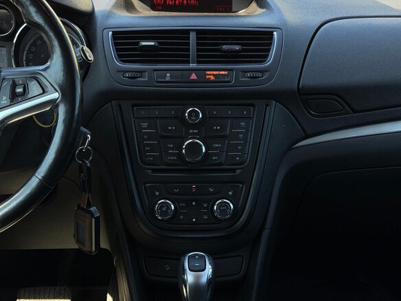 2013 Opel Mokka I, белый, 820000 рублей - вид 12