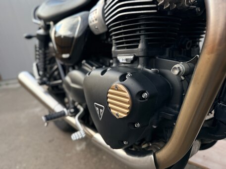 2017 Triumph Street Twin, чёрный, 619000 рублей, вид 5