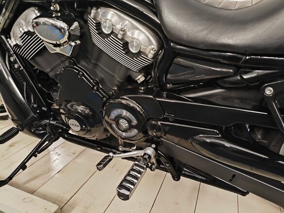 2008 Harley-Davidson V-Rod, чёрный, 907000 рублей - вид 16