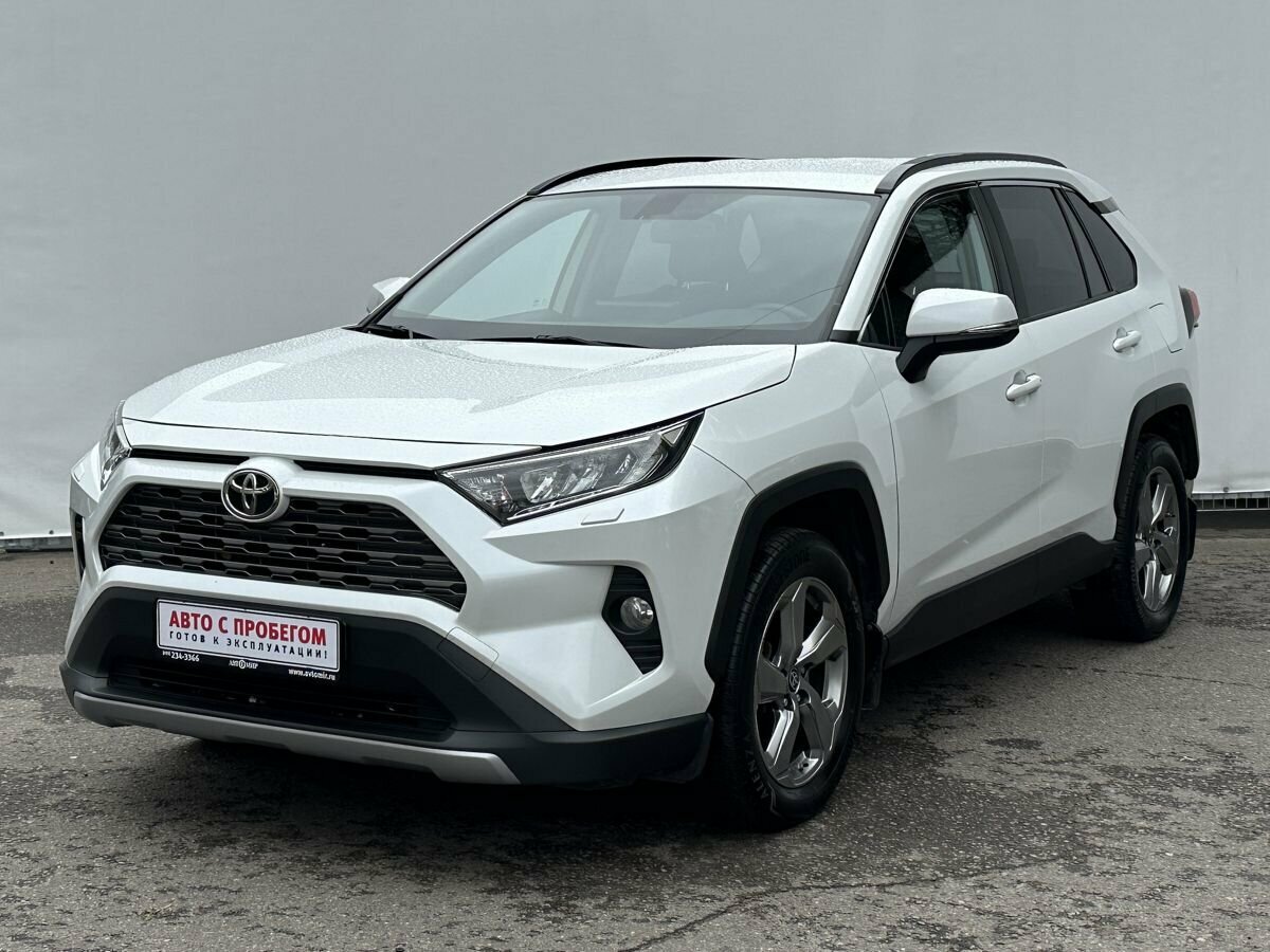 Открыть фотографии: Toyota RAV4 V (XA50)