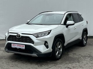 2021 Toyota RAV4 V (XA50), белый, 3200000 рублей, вид 1