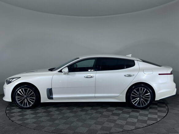 2018 Kia Stinger I, белый, 2330000 рублей - вид 7