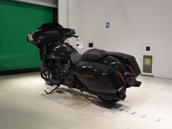 2026 Harley-Davidson Street Glide, чёрный, 3100000 рублей - вид 5