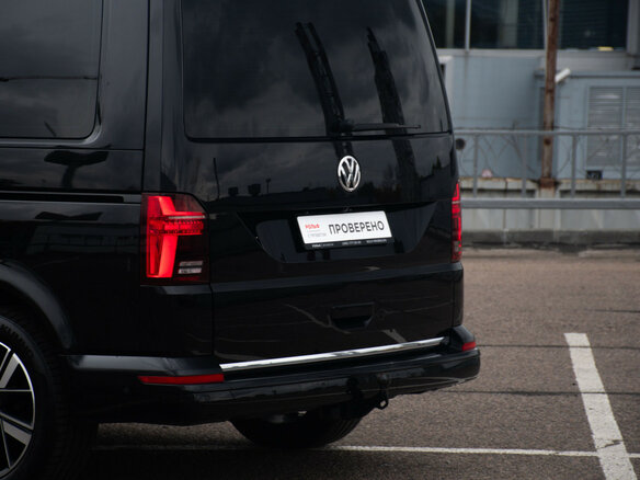 2019 Volkswagen Multivan T6 Рестайлинг, чёрный, 6500000 рублей - вид 20