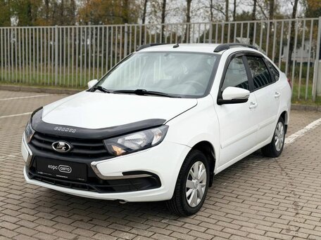 2018 Lada (ВАЗ) Granta I Рестайлинг, белый, 612000 рублей, вид 3