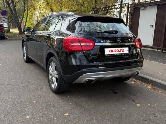 2016 Mercedes-Benz GLA 250 I (X156), чёрный, 2400000 рублей - вид 8